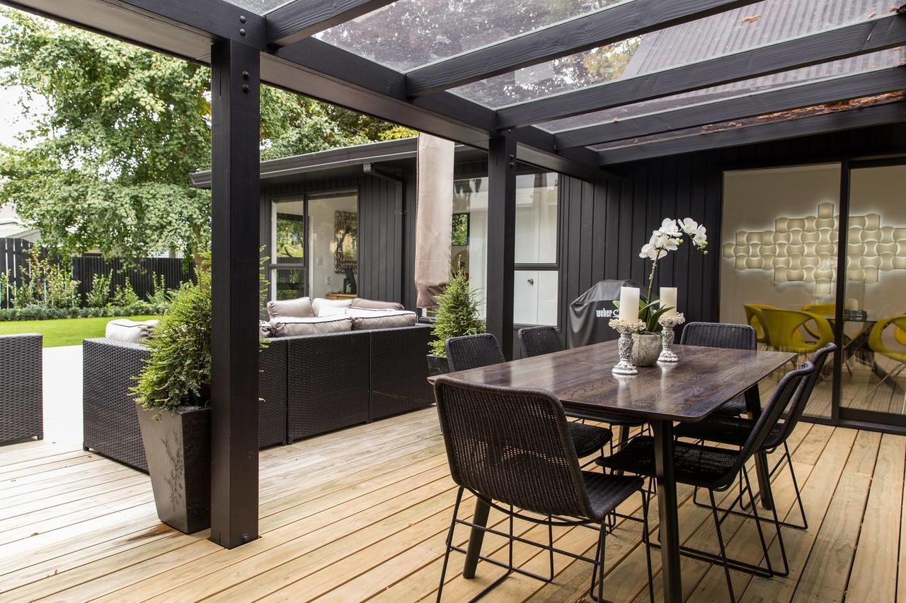 Black Luxury Lodge Бленхайм Екстериор снимка